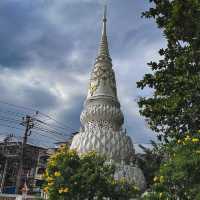 วัดพิชัยสงคราม (วัดนอก) วัดดังเมืองปากน้ำ