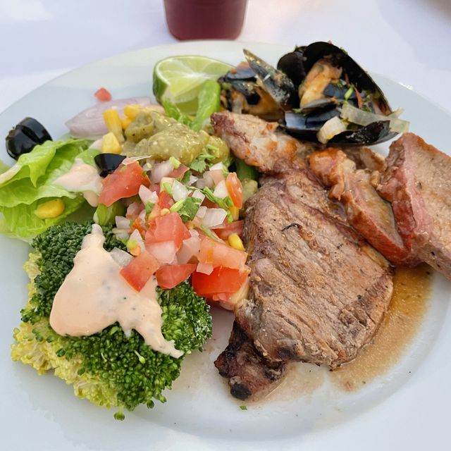 Krystal grand Los Cabos pirate night party