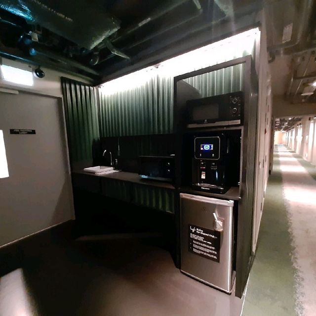 No TV in room so you can stare at each other