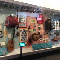 英國新建的最大的國家海濱博物館。The Museum of Liverpool
