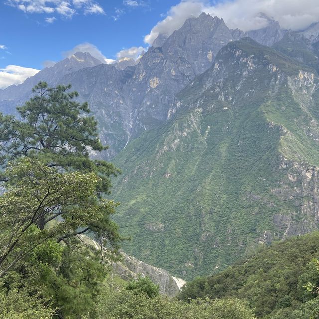 Tiger leaping Gorge 