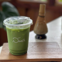 ลักษณ์คาเฟ่ คาเฟ่สายมัทฉะ