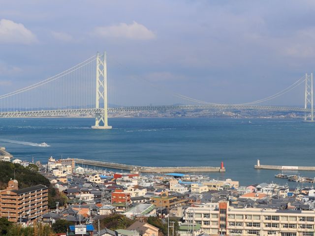 日本明石海峽大橋