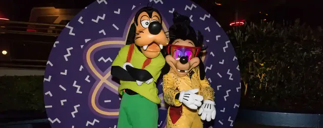 【加州迪士尼樂園】迪士尼樂園夜間派對：90年代之夜 | 加州迪士尼樂園度假區