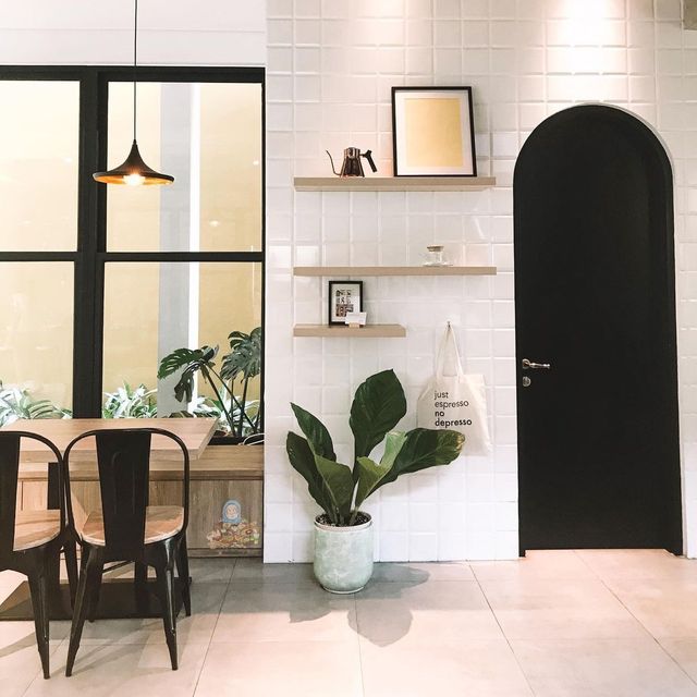 CECEMUWE COFFE AND SPACE, SOUTH JAKARTA