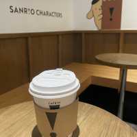 sanrioxcafe!n超萌咖啡廳,冠軍咖啡喝起來！-CAFE!N硬咖啡延吉店