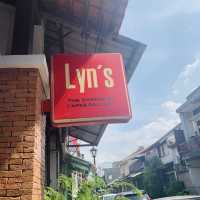 Lyn's The Shanghai Cafe'