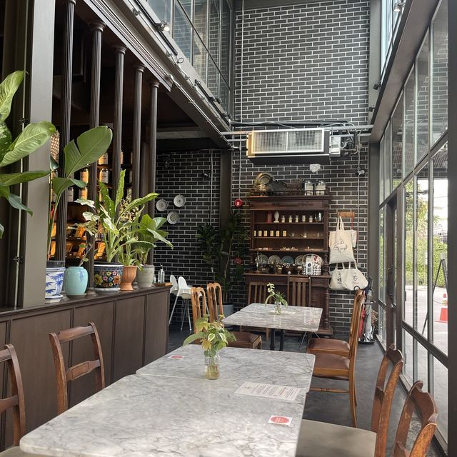 Tea Factory and More สุขุมวิท 39