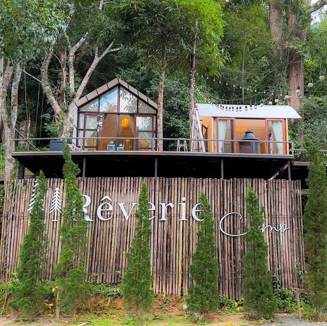 นอนรถบ้าน สัมผัสอากาศเย็น ที่แม่ลาย เชียงใหม่