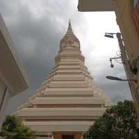 วัดปากน้ำ ภาษีเจริญ วัดสวย ไม่ควรพลาด