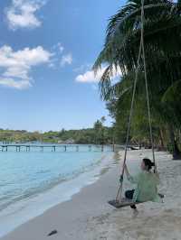 น้ำใส ทรายเนียน ที่สยามบีชเกาะกูด