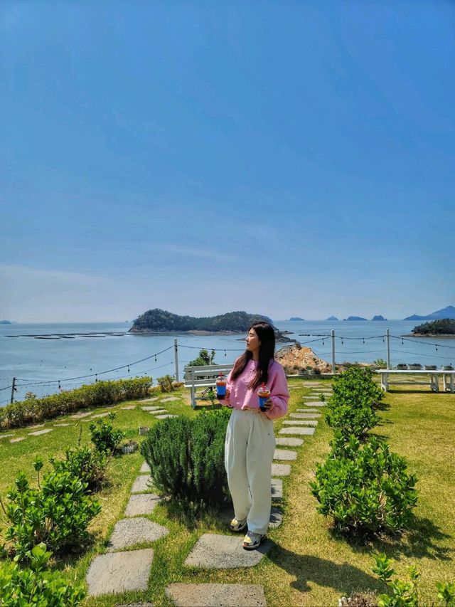 진도의 아름다운 세방낙조 오션뷰 카페 해비치