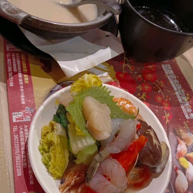 奔著新鮮刺身和熱清酒而去！御滿屋日本料理！