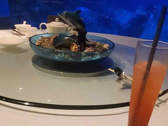 超靚水族館餐廳