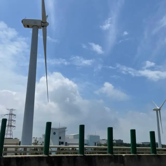 永安漁港-週末看海放鬆吃海鮮