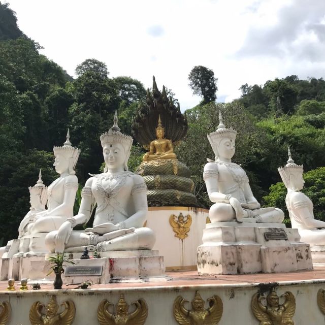 วัดถ้ำเขียงดาว วัดถ้ำเขียงดาว