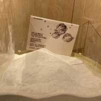《全港首個沙畫藝術展覽「揉沙說愛」》