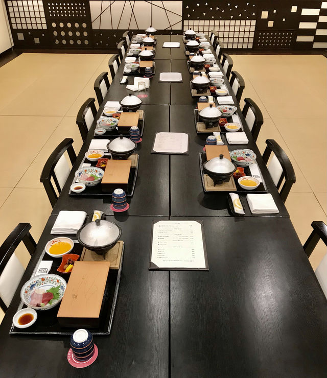 #Odakyu Mountain Hotel (Hotel in the Mountains)