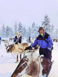 Reindeer Sleigh Ride @Lapland 