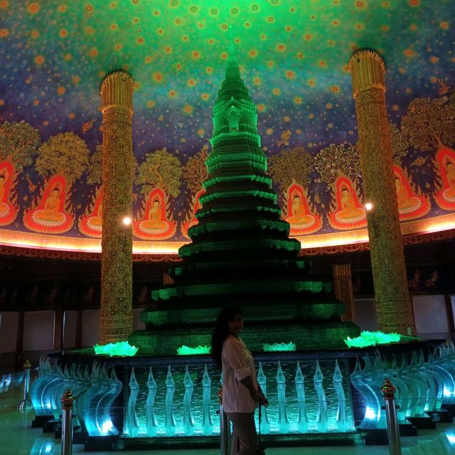 วัดปากน้ำ ภาษีเจริญ วัดสวย ไม่ควรพลาด