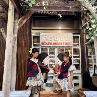 #沖繩親子無料活動 #近距離超震撼😆😆#沖繩親子行程 #超大隻鯊魚