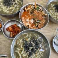 협재 보말칼국수 맛집 ‘협재칼국수’