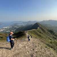 清明上山觀壯闊山景
