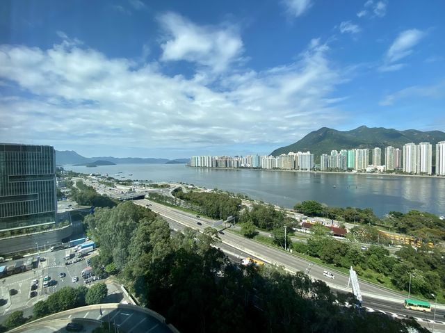 行政兩卧室套房，望住海景喺幾爽