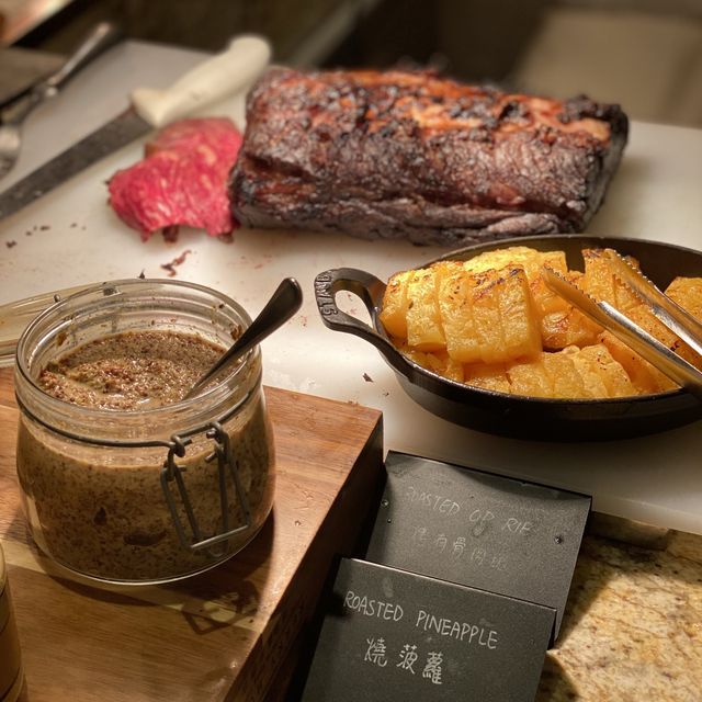 Dinner buffet at one of my fave HK hotels 