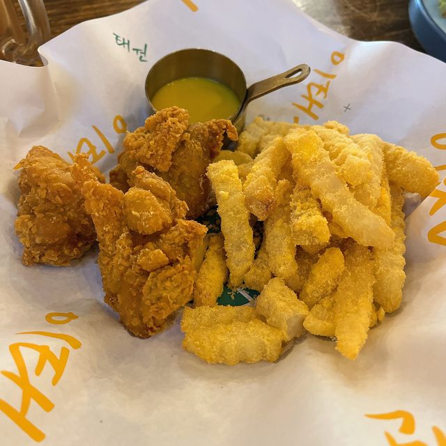 荃灣｜環境唔錯打卡able但食物扣分嘅韓國餐廳🇰🇷🥢🍗