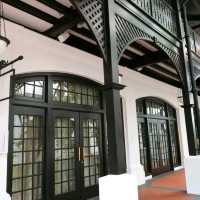 Burger & Lobster Raffles Hotel