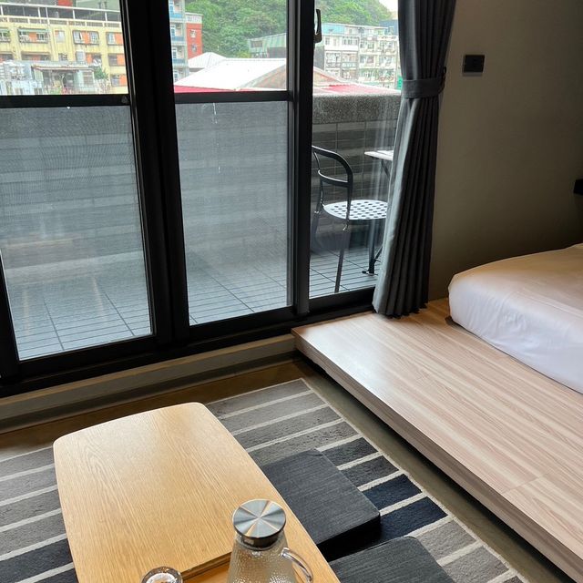住在基隆靜靜的體驗漁港風情!粼島旅宿 坐擁海景且設有露台的現代風旅店! 住在基隆靜靜的體驗漁港風情!粼島旅宿 坐擁海景且設有露台的現代風旅店!