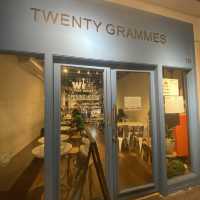 Twenty Grammes, ice cream parlour