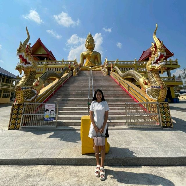 สายมูเชิญสักการะหลวงพ่อทันใจ ณ วัดพระบรมธาตุ จ.ตาก