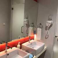 Holiday Inn Express @ JB