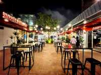 Street food and music