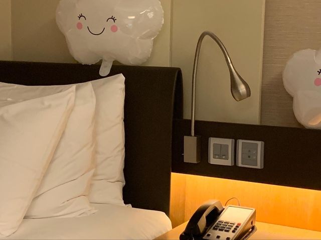 simple and neat hotel stay