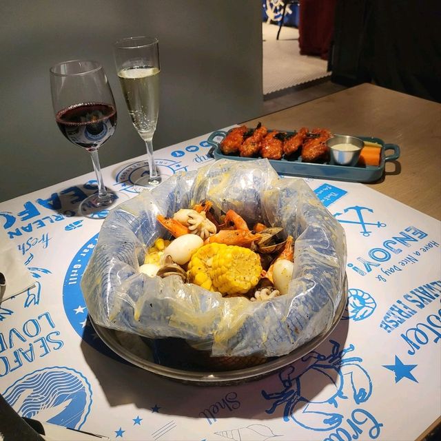 初嚐灣仔人氣海鮮袋