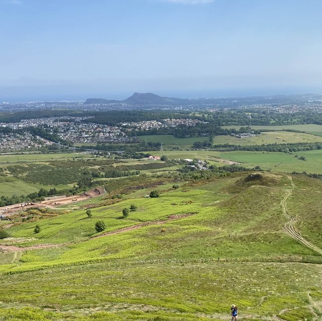 Caerketton Hill