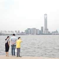 The best lakefront walk in Suzhou!