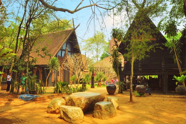 Thai Tourism: Chiang Rai Black Temple, Alternative Collision of Modern Art