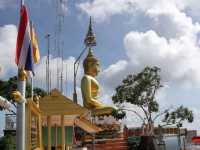 วัดถ้ำเสือ ชมวิวเมืองกระบี่ บันไดสูง 1,237 ขั้น