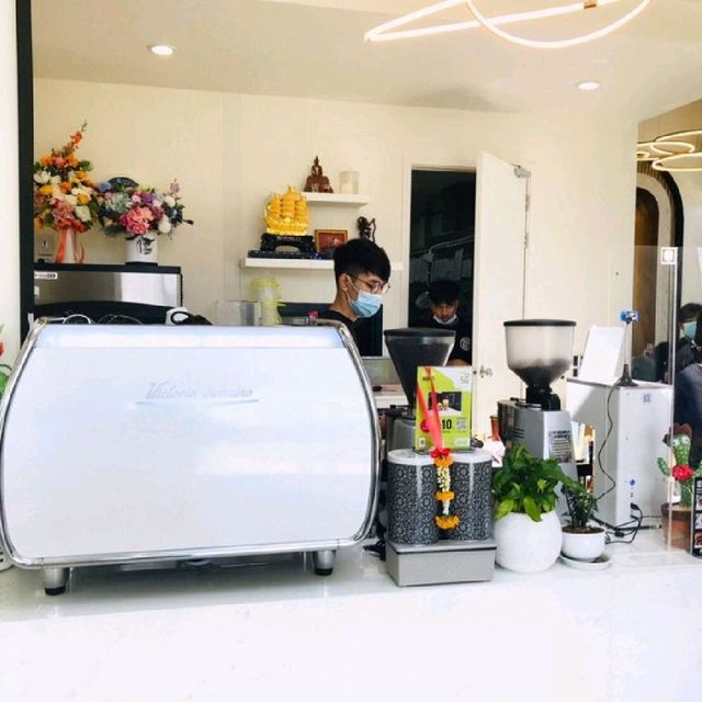 TAKE A BREAK @ UBON RATCHATHANI (เทค อะ เบรค) 