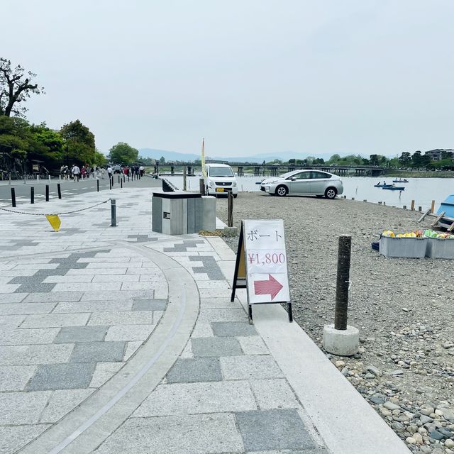 【京都】嵐山　手漕ぎ❣️青いボート✨