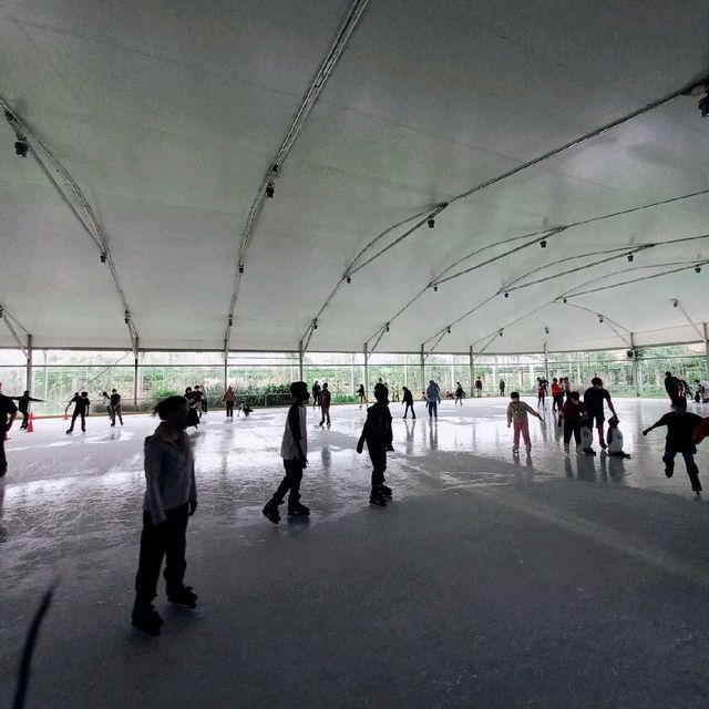 Ice Skating in Bandung City - Fun Time!