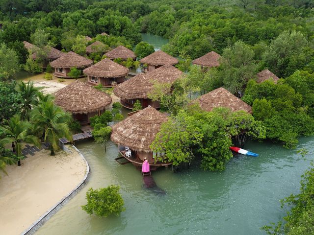 ที่พักสุดปังเกาะพยายาม Blue Sky Resort