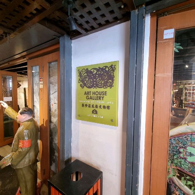 An Artsy Fartsy Exhibition At Central Market