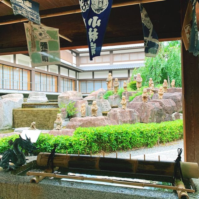 【京都】京都のど真ん中に位置する六角さん
