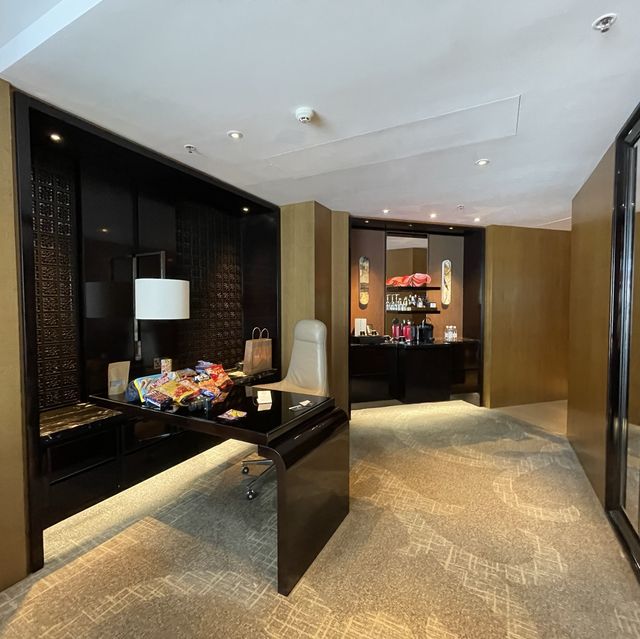 香港最高の酒店｜景色要睇運氣｜Ritz Carlton Hong Kong