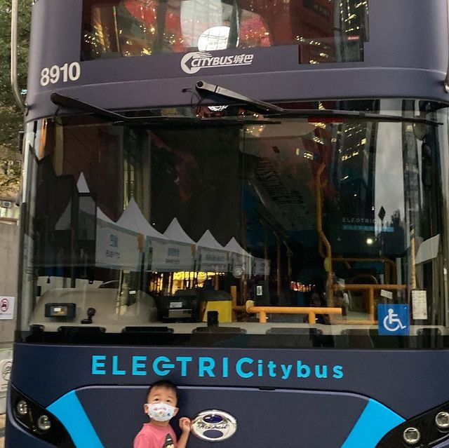 《全港首個電動車展「零碳天地戶外電動車展」》